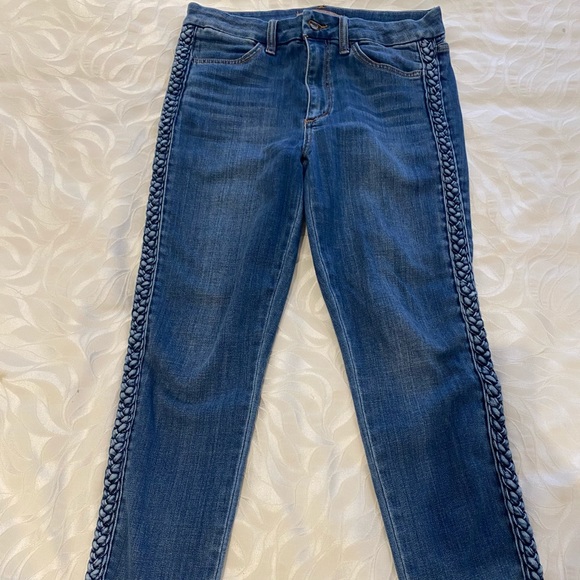 ‼️SOLD‼️Cute jeans with a braid on the side! - Picture 1 of 4